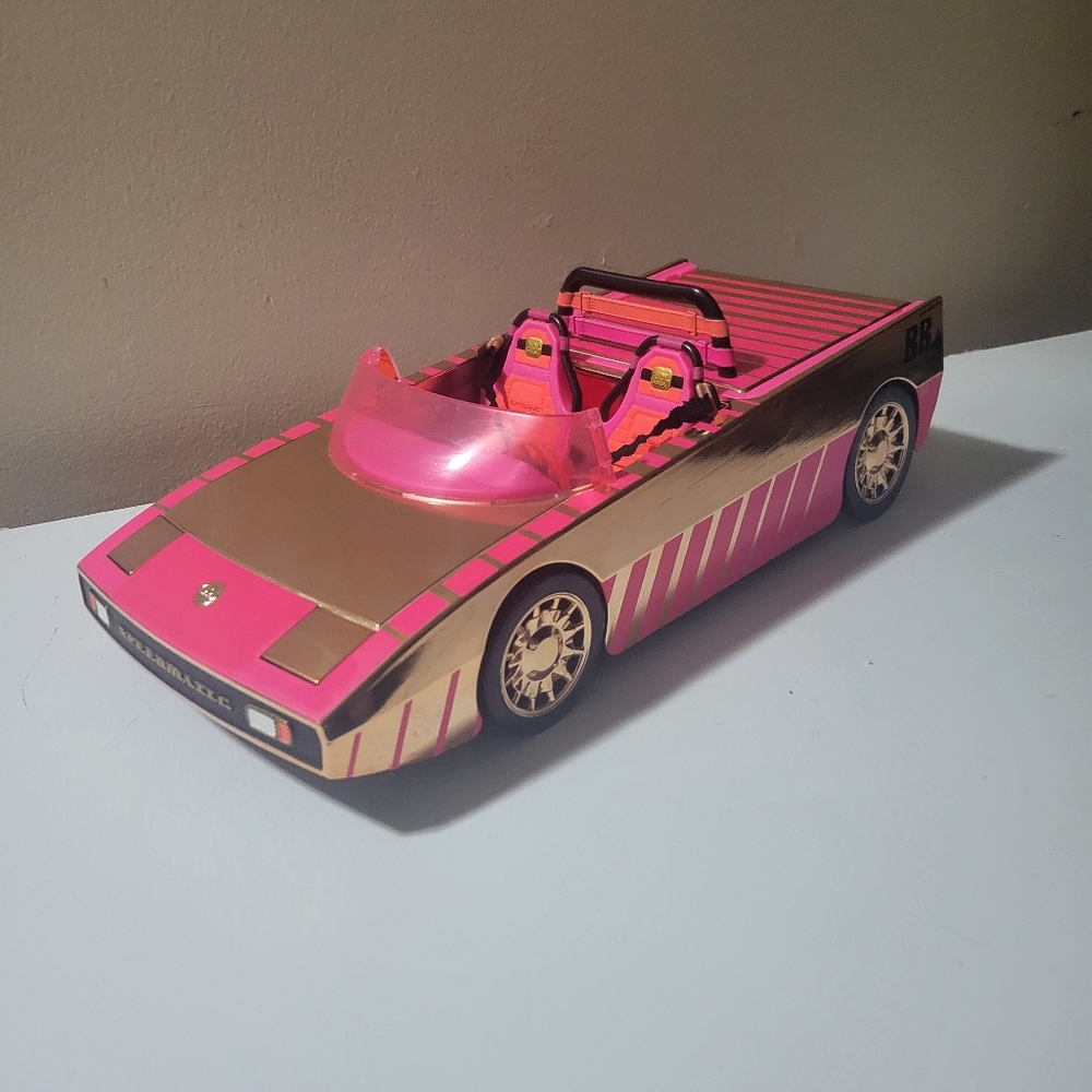 LOL Surprise! Car Pool Coupe Convertible 15” Car w/ Dance Floor/Pool